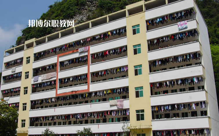 河池衛(wèi)生學(xué)校怎么樣、好不好