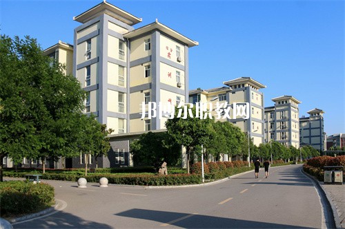 亳州中藥科技學(xué)校2022年報(bào)名條件、招生要求、招生對象