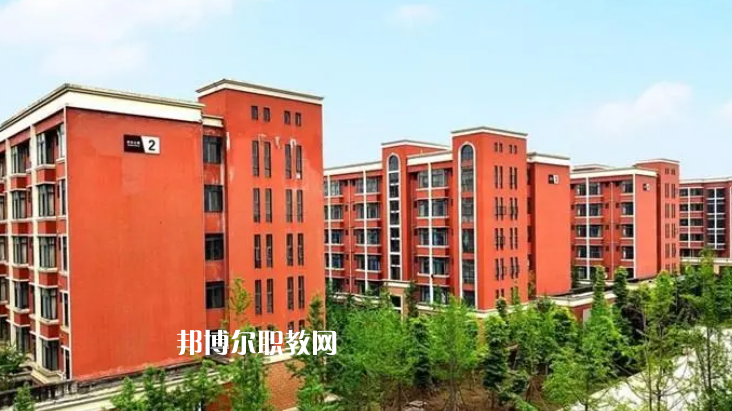 樂山醫(yī)藥科技學(xué)校2022年報(bào)名條件、招生要求、招生對(duì)象