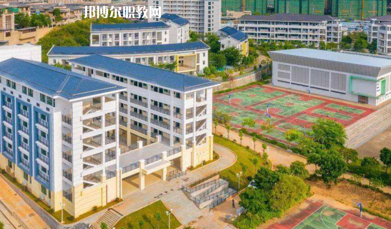 梅州英才外語學(xué)校2022年報名條件、招生要求、招生對象