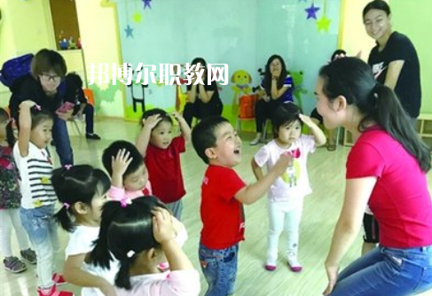 河北省青縣幼兒師范學(xué)校2022年報(bào)名條件、招生要求、招生對(duì)象