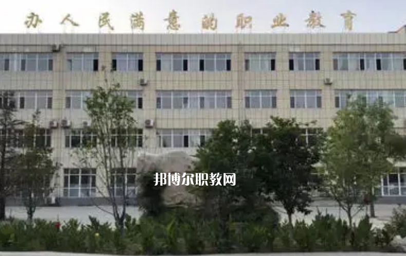廊坊益田藝術(shù)學校2022年招生辦聯(lián)系電話