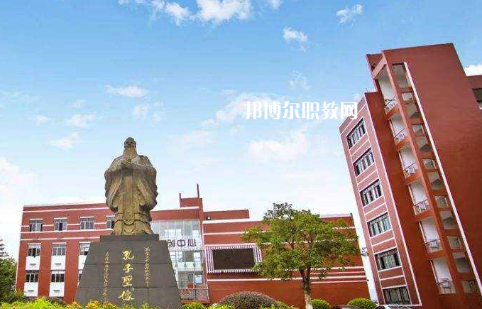 貴州輕工職業(yè)技術(shù)學(xué)院中專部2022年報名條件、招生要求、招生對象