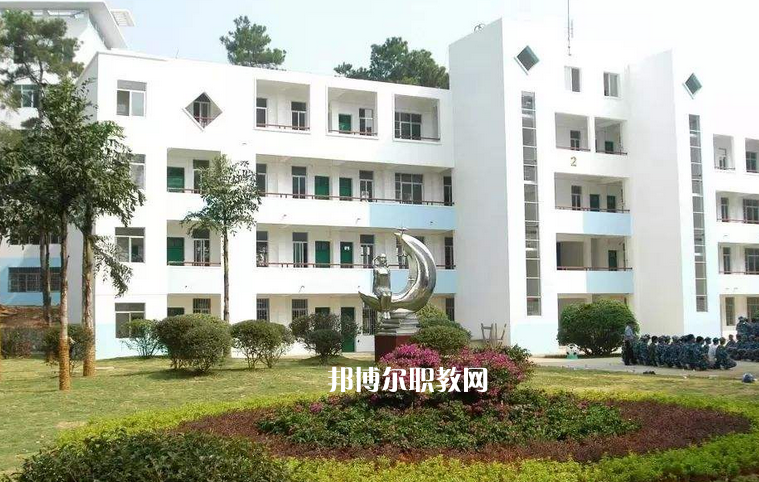 桂林旅游職業(yè)中等專業(yè)學校2022年報名條件、招生要求、招生對象