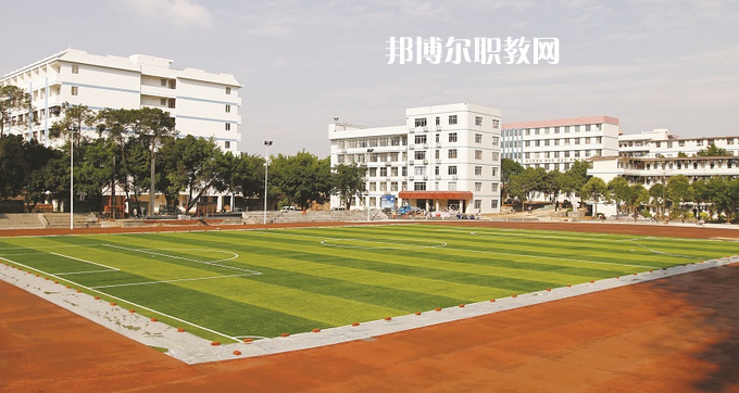 廣西工業(yè)技師學(xué)院2022年報名條件、招生要求、招生對象