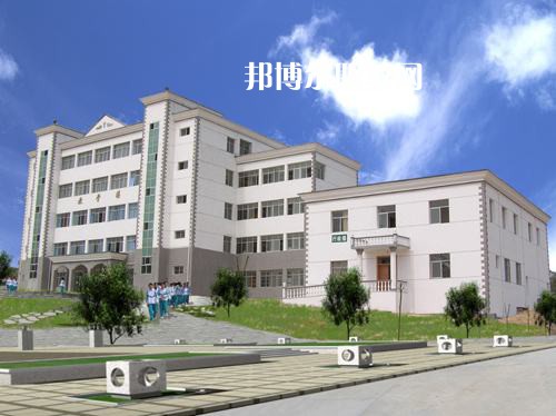 嵩明縣職業(yè)高級中學2022年報名條件、招生要求、招生對象