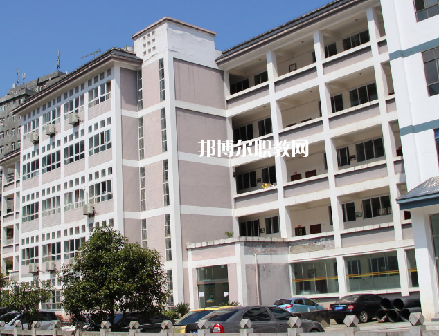 宜良縣職業(yè)高級(jí)中學(xué)2022年報(bào)名條件、招生要求、招生對(duì)象