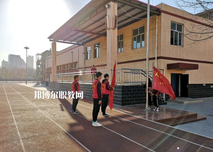 唐山路南職業(yè)技術(shù)學校2022年報名條件、招生要求、招生對象