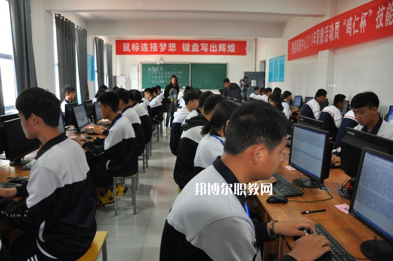 魏縣綜合職業(yè)技術教育中心2022年報名條件、招生要求、招生對象