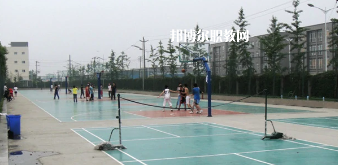 曲靖麒麟職業(yè)技術(shù)學(xué)校2022年學(xué)費(fèi)、收費(fèi)多少