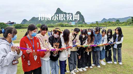 廣西新聞出版技工學(xué)校怎么樣、好不好