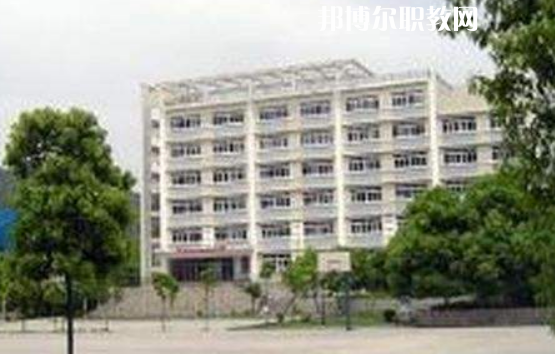 廣安鄰水金科職業(yè)技術(shù)學(xué)校2022年報名條件、招生要求、招生對象