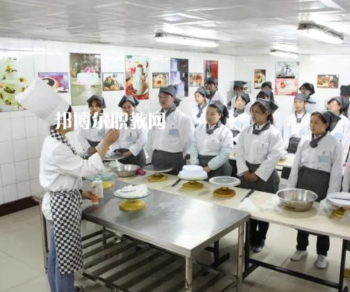 石家莊飲食集團烹飪職業(yè)學校2022年報名條件、招生要求、招生對象