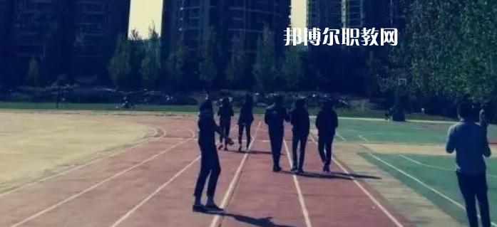 成都實用工程技術(shù)學(xué)校怎么樣、好不好
