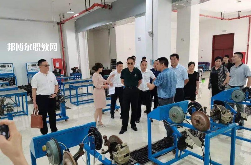 四川筠連職業(yè)技術(shù)學(xué)校2022年報(bào)名條件、招生要求、招生對象