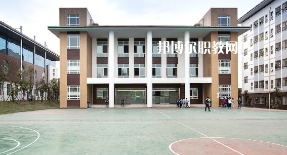 保山中醫(yī)藥高等?？茖W(xué)校2022年報(bào)名條件、招生要求、招生對(duì)象