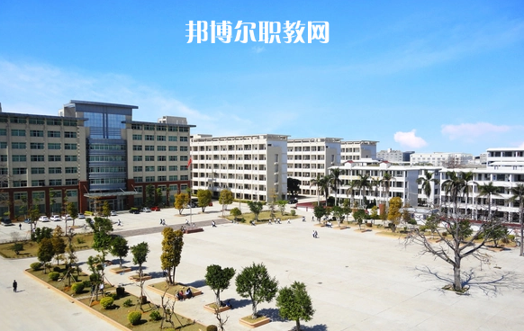 潮州職業(yè)技術(shù)學(xué)校學(xué)校怎么樣、好不好