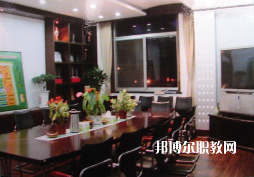 揚(yáng)州文化藝術(shù)學(xué)校2022年報(bào)名條件、招生要求、招生對(duì)象