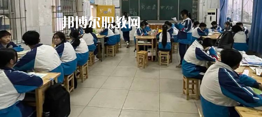 四川瀘州市江南職業(yè)中學(xué)校2022年報(bào)名條件、招生要求、招生對(duì)象