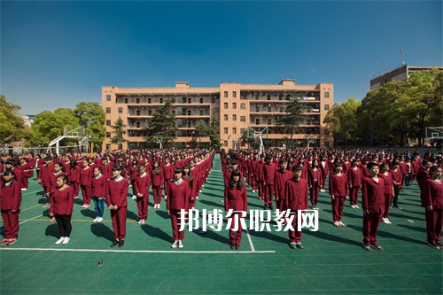 湖南省經(jīng)濟(jì)貿(mào)易職業(yè)中專學(xué)校2022年報(bào)名條件、招生要求、招生對(duì)象