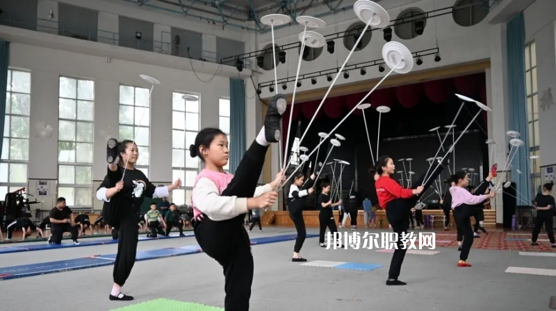 河北吳橋雜技藝術(shù)學(xué)校2022年怎么樣、好不好