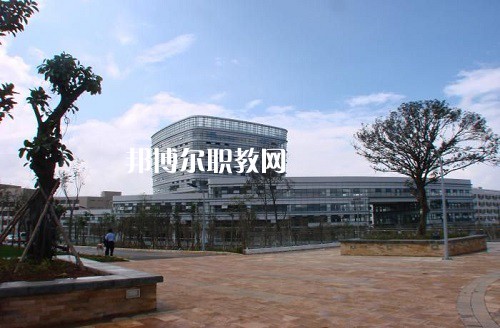 云南國防技校2022年報(bào)名條件、招生要求、招生對象