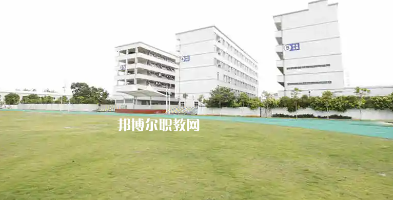 廣州金領(lǐng)技工學(xué)校2022年報(bào)名條件、招生要求、招生對(duì)象