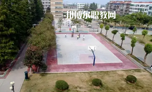 荊州勞動(dòng)中等專業(yè)學(xué)校2022年報(bào)名條件、招生要求、招生對(duì)象