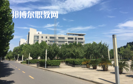武漢儀表電子學(xué)校2022年報(bào)名條件、招生要求、招生對(duì)象