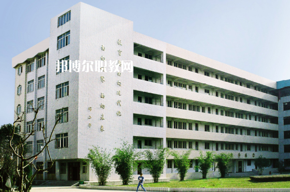 武漢技師學(xué)院2022年報名條件、招生要求、招生對象