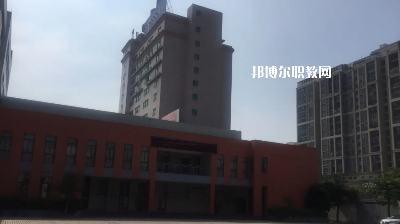 清遠(yuǎn)市英德華粵藝術(shù)學(xué)校2022年怎么樣、好不好