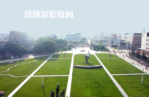 潛江職教中心2022年怎么樣、好不好