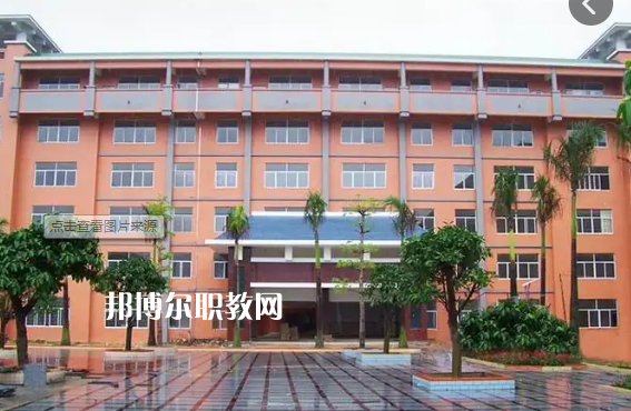 廣州天河金領(lǐng)技工學(xué)校2022年學(xué)費(fèi)、收費(fèi)多少