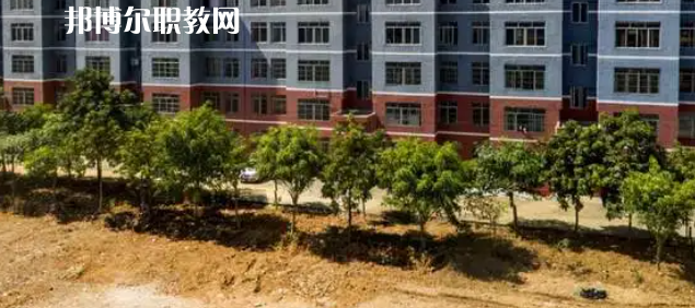 廣西質(zhì)量技術工程學校2022年招生辦聯(lián)系電話