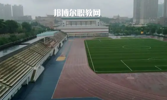 長沙賀龍體育運(yùn)動學(xué)校