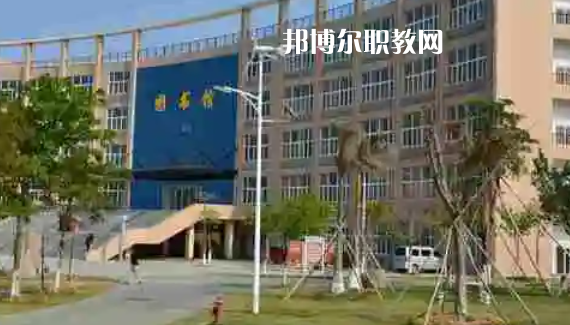 廈門高職?？圃盒Ｅ琶?1強(qiáng)