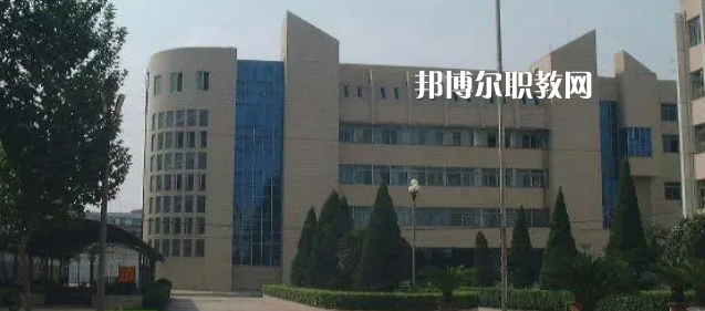 鄭州高職?？圃盒Ｅ琶?9強(qiáng)