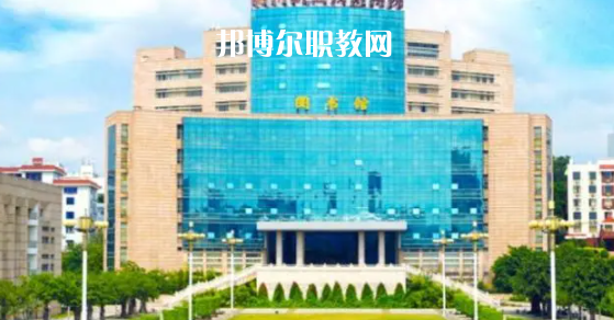 福建高職?？圃盒Ｅ琶?7強
