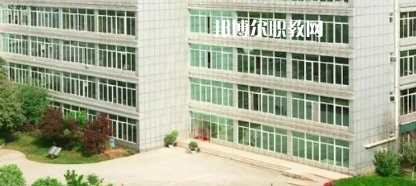2023成都新高技工學(xué)校招生計(jì)劃 招生人數(shù)是多少(附要求、條件、對(duì)象)