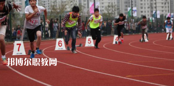 2023淮安市洪澤區(qū)技工學(xué)校多少錢(qián) 淮安市洪澤區(qū)技工學(xué)校各專業(yè)學(xué)費(fèi)收費(fèi)標(biāo)準(zhǔn)