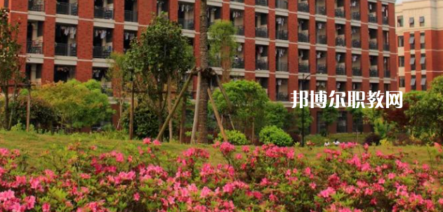 2023杭州市富陽區(qū)職業(yè)教育中心多少錢 杭州市富陽區(qū)職業(yè)教育中心各專業(yè)學(xué)費收費標準