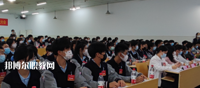 浙江省廣播電視中等專業(yè)學(xué)校地址在哪里，哪個(gè)地區(qū)，哪個(gè)城市?