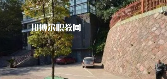 金華藝術學校地址在哪里，哪個地區(qū)，哪個城市?