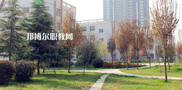 渭南技師學(xué)院地址在哪里，哪個地區(qū)，哪個城市?