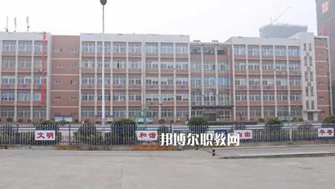2023湖南建康技工學(xué)校招生計(jì)劃 招生人數(shù)是多少(附要求、條件、對(duì)象)