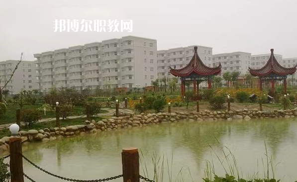 陜西焊接工程技師學(xué)院地址，乘車路線