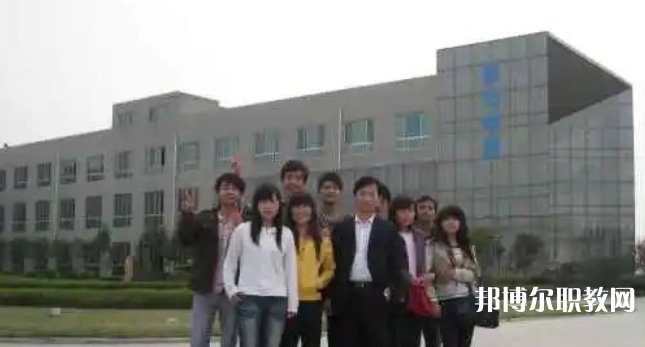 陜西省高教系統(tǒng)職業(yè)中等專業(yè)學校地址，乘車路線