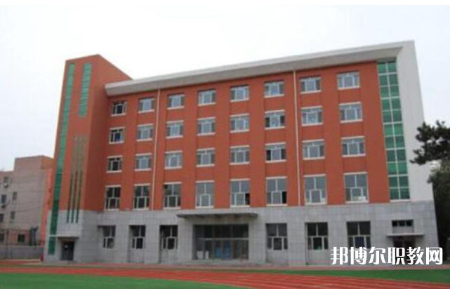 張家口華航中等專業(yè)學(xué)校地址，乘車路線