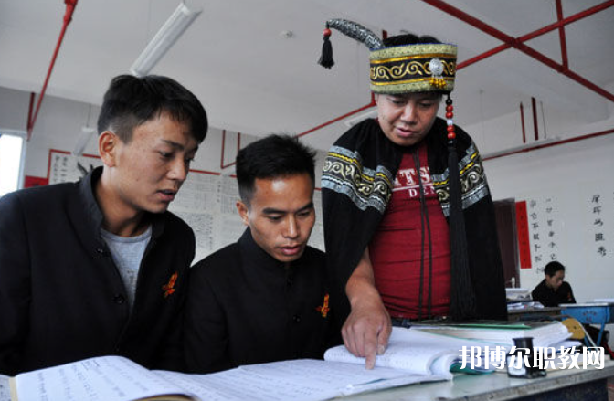 2023貴州省畢節(jié)彝文雙語(yǔ)職業(yè)學(xué)校招生計(jì)劃 招生人數(shù)是多少(附要求、條件、對(duì)象)