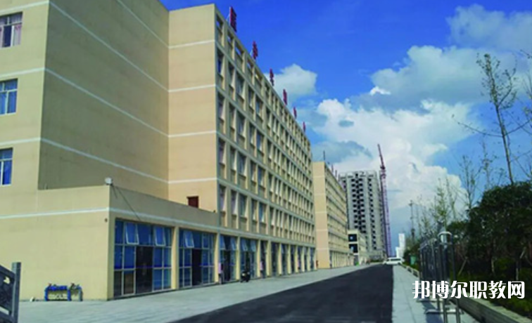 2023銅仁市技工學(xué)校招生計(jì)劃 招生人數(shù)是多少(附要求、條件、對象)